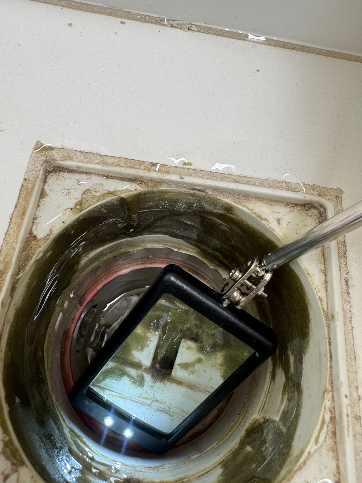 Análise de entulho em tubulação